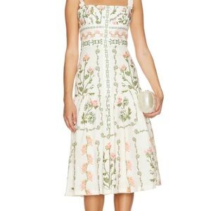 Nispero Agua Bendita Floral Dress